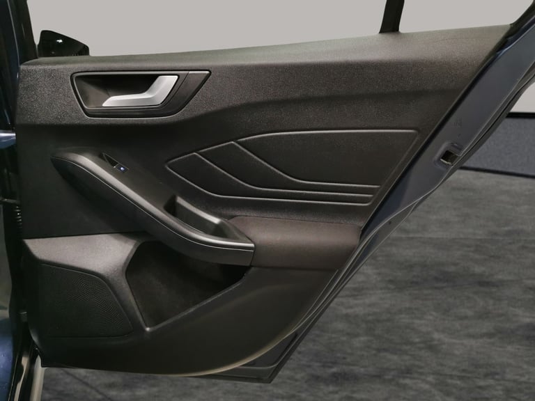 2023 Ford Focus 1.0T EcoBoost ST-Line Hatchback 5dr Petrol Manual Euro 6 (s/s) (125 ps) - K Hatch...