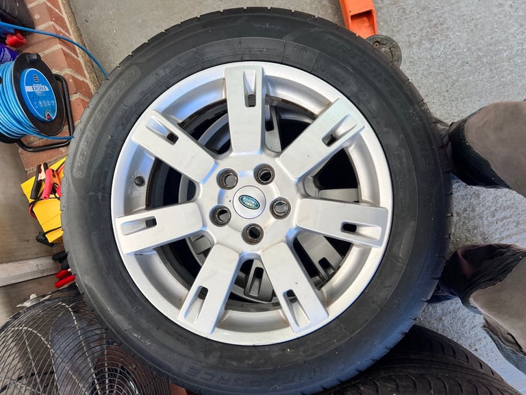 image for 19inch Discovery wheel 