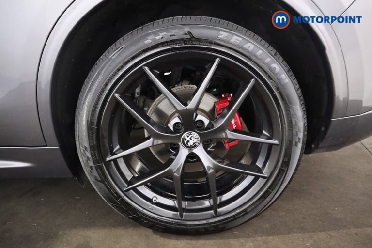 2020 Alfa Romeo Stelvio 2.2 D 210 Veloce 5dr Auto ESTATE DIESEL Automatic