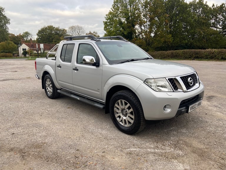 image for 2013 Nissan Navara 3.0 dCi V6 Outlaw Pickup Double Cab 4dr Diesel Auto 4WD Euro