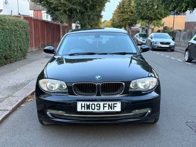 BMW, 1 SERIES, Hatchback, 2010, Manual, 1995 (cc), 5 doors