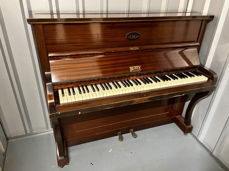Upright Berry Piano