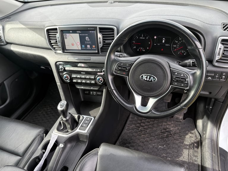 Kia, SPORTAGE, Estate, 2017, Manual, 1995 (cc), 5 doors