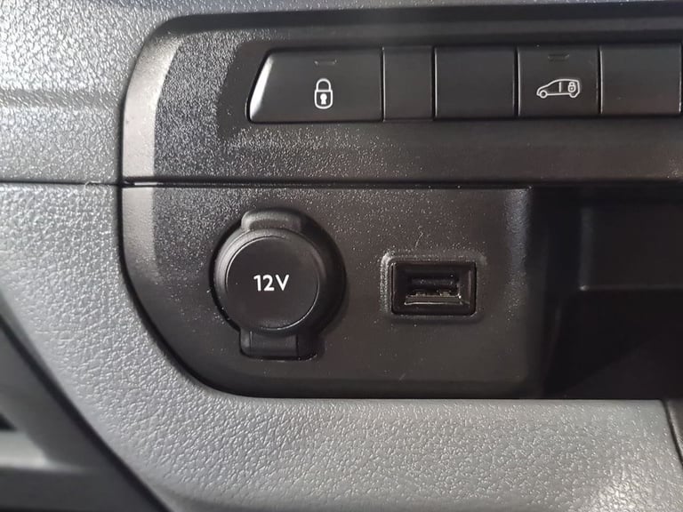 VAUXHALL VIVARO 1.5 TURBO D 2900 DYNAMIC P/V L1 H1 100 BHP SWB DIESEL