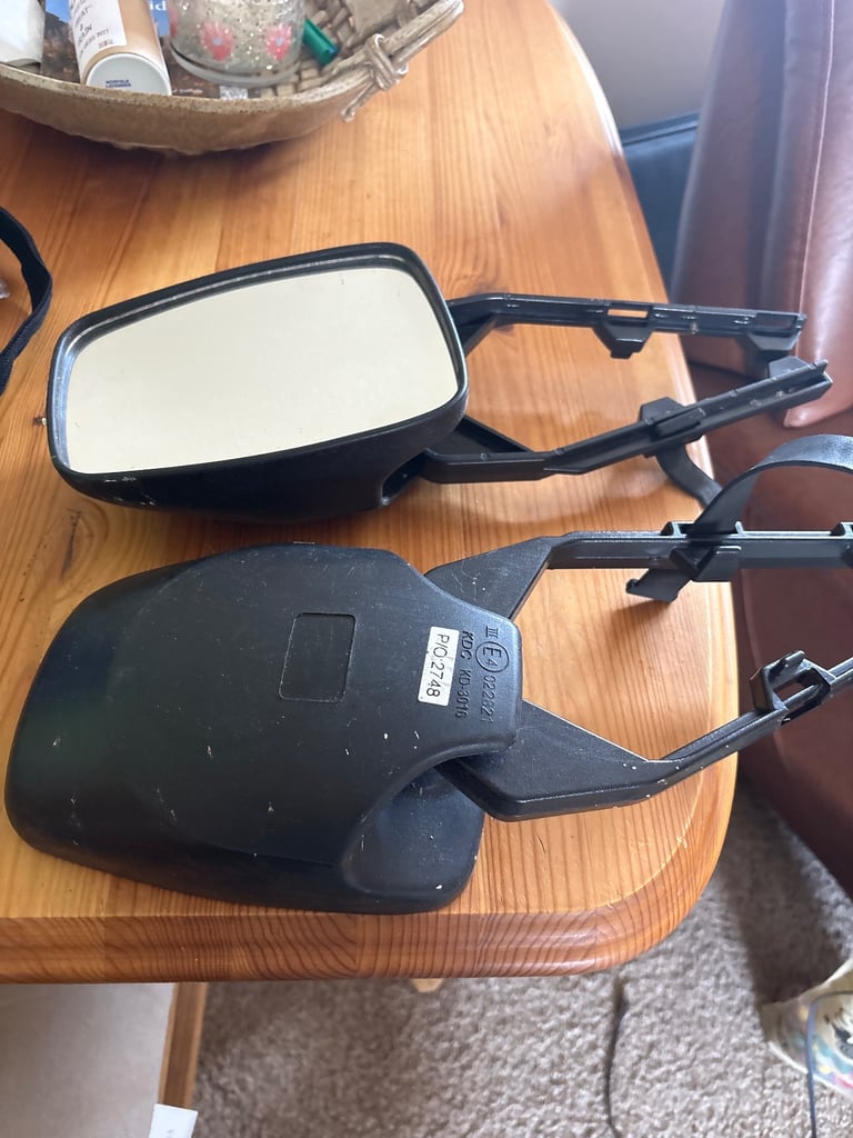 Towing mirrors