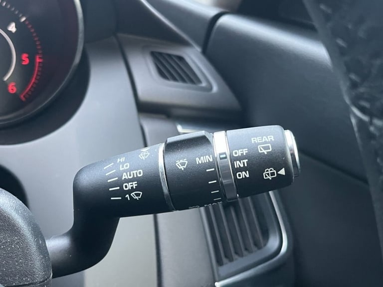 2019 Jaguar E-Pace 2.0d S 5dr 2WD ESTATE DIESEL Manual