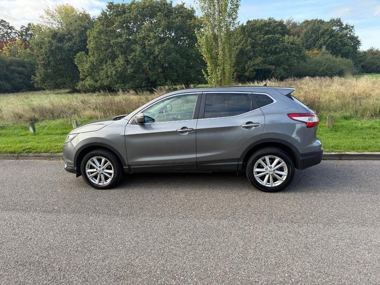 Nissan Qashqai 1.5 dCi Acenta Premium 2WD 5dr DIESEL MANUAL 2014/14