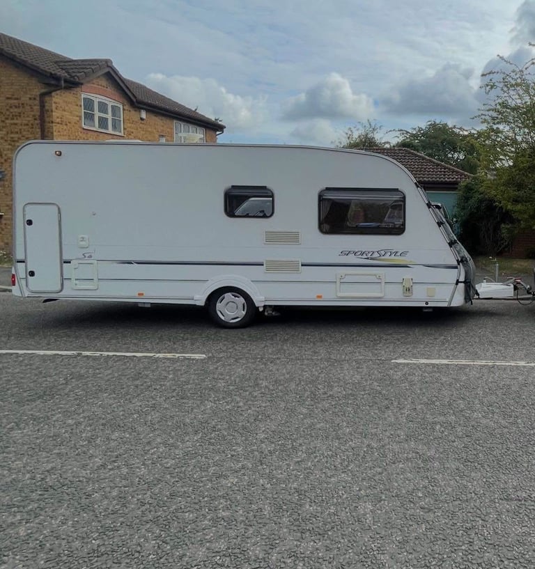 Sprite sportstyle 6 berth caravan motor mover awning 