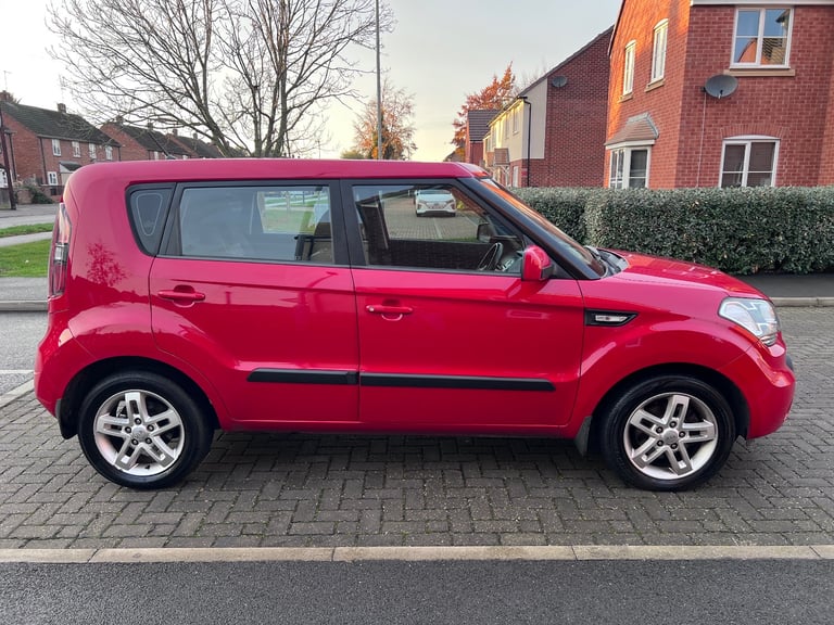 Kia, SOUL, Hatchback, 2011, Manual, 1582 (cc), 5 doors