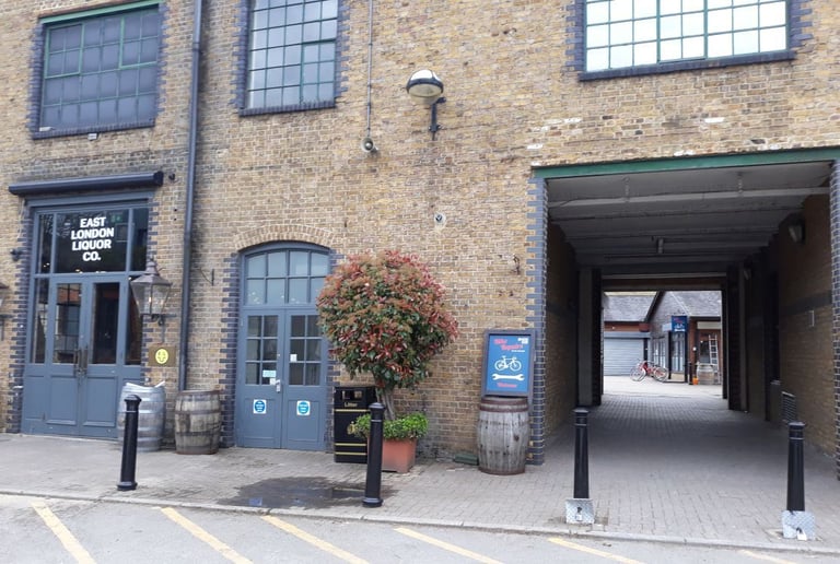 Bow Wharf Bicycle Workshop, next to PureGym, bikefix flat tyre service spoke tyre chain bikefix