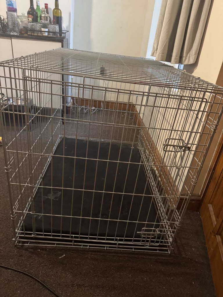 Dog cage 