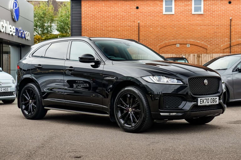 2020 Jaguar F-Pace 2.0 F-Pace Chequered Flag AWD D Auto 4WD 5dr SUV Diesel Automatic