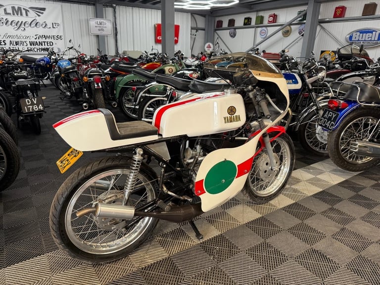 1982 YAMAHA RS200, CAFE RACER, lovely bike, px welcome 