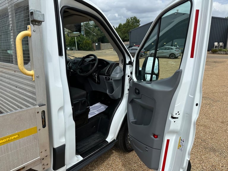 2018 Ford Transit 2.0 350 EcoBlue RWD L4 H1 Euro 6 2dr CHASSIS CAB Diesel Manual