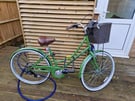 Green basket ammaco Bicycle