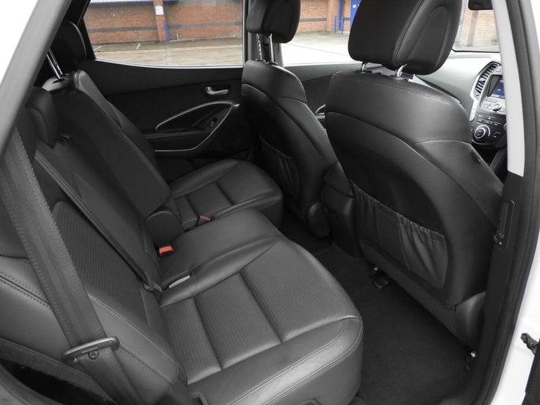2014 Hyundai Santa Fe 2.2 CRDi Premium SUV 5dr Diesel Manual 4WD Euro 5 (7 seat) (194 bhp) ESTATE...