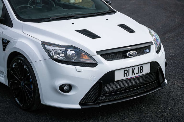 2010 Ford Focus 2.5 RS 3dr HATCHBACK PETROL Manual