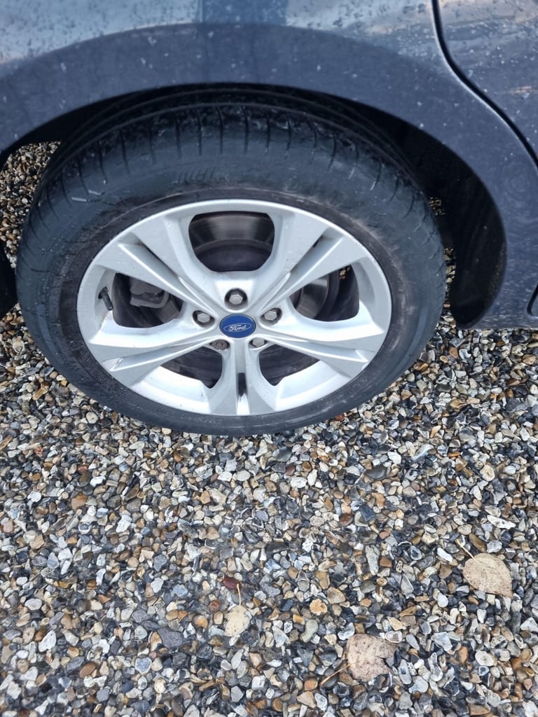 2011 Ford Mondeo 2.0 Titanium 5dr HATCHBACK PETROL Manual