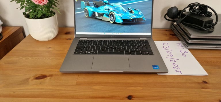 2023 11th gen Warranty 14" Core i5 Quad 16GB 256GB SSD DELL Microsoft Office Laptop Computer PC