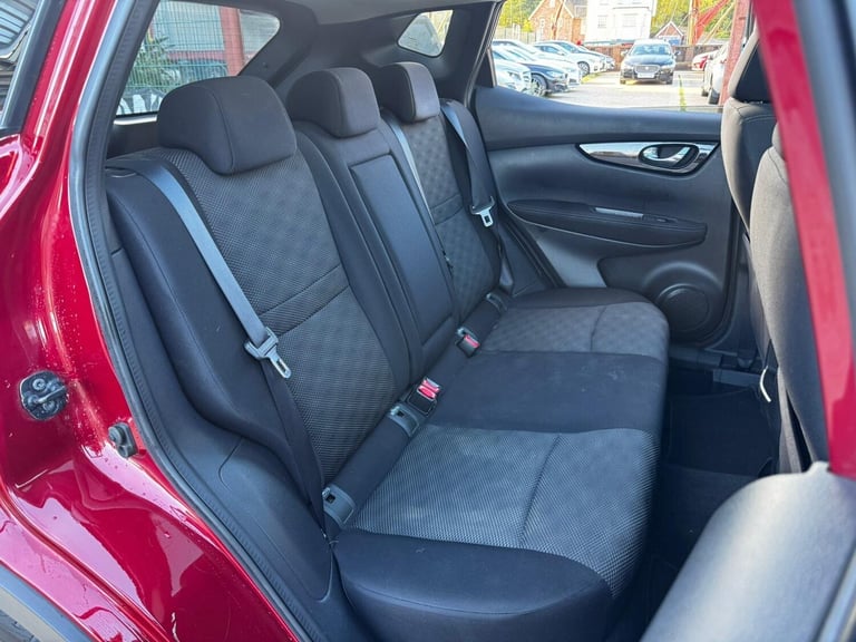 2017 Nissan Qashqai 1.5 dCi N-Connecta 2WD Euro 6 (s/s) 5dr HATCHBACK Diesel Manual