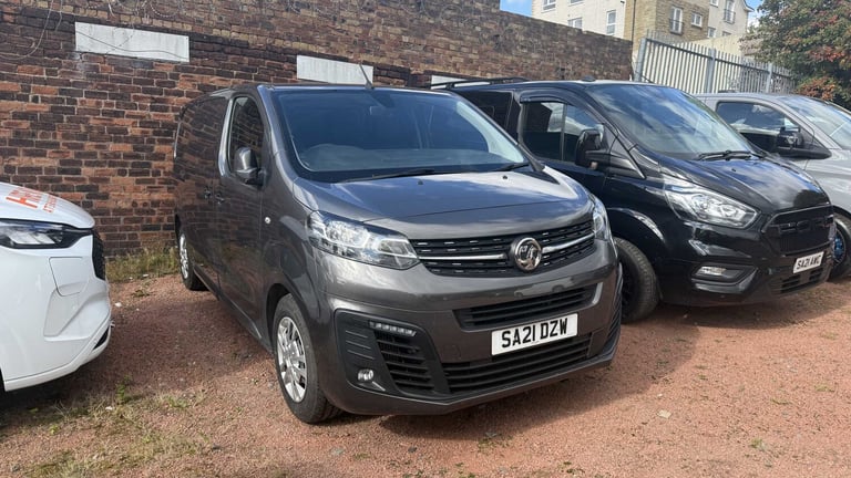 image for 2021 Vauxhall Vivaro 2700 1.5d 120PS Sportive H1 Van Van Diesel Manual