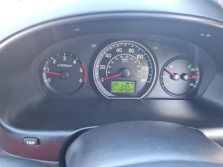 Hyundai, I800, MPV, 2012, Other, 2497 (cc), 5 doors