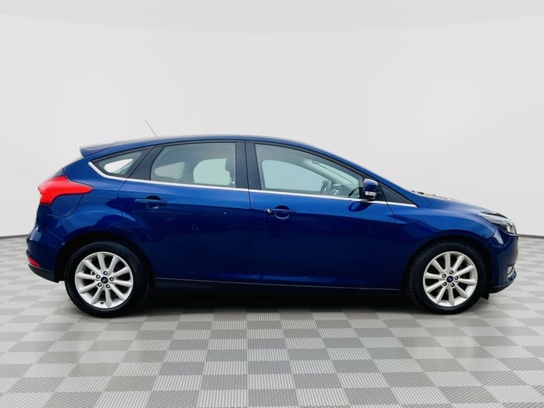 2018 Ford Focus 1.0T EcoBoost Titanium Hatchback 5dr Petrol Manual Euro 6 (s/s) (125 ps) Hatchbac...