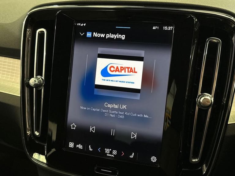 2023 Volvo XC40 2.0 B3P Core 5dr Auto Automatic Estate Petrol Automatic