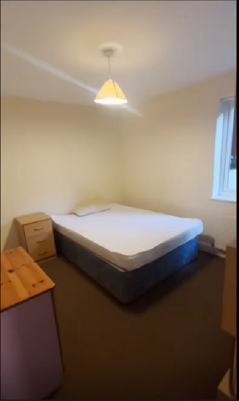 STUDENT TENANCT TAKEOVER ASAP