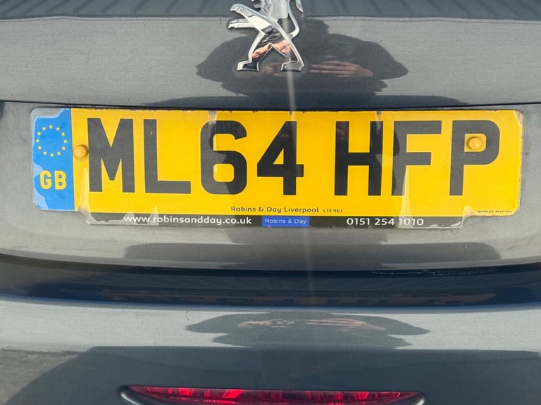 2015 Peugeot 208 1.2 VTi PureTech Active Euro 6 5dr HATCHBACK Petrol Manual