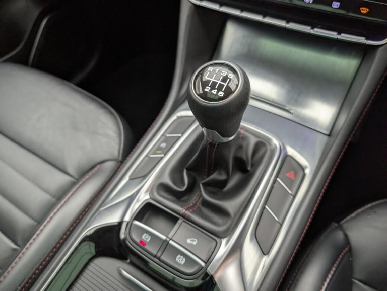 2022 MG MG HS 1.5 T-GDI Exclusive SUV 5dr Petrol Manual Euro 6 (s/s) (162 ps) - PAN ROOF  ESTATE ...