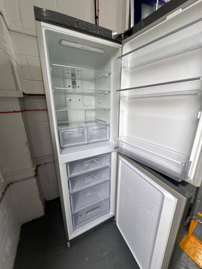Hotpoint 60/40 Frost Free Fridge Freezer – Graphite - Free Same Day Delivery