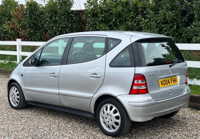 Mercedes-Benz A-Class 1.4 A140 Elegance LWB Hatchback 5dr Petrol Manual - Image 25