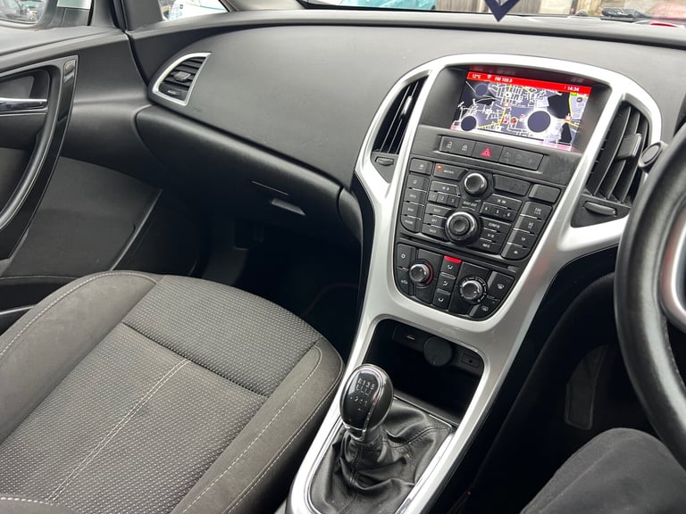 2015 Vauxhall Astra 2.0 CDTi 16V ecoFLEX SRi [165] 5dr HATCHBACK Diesel Manual