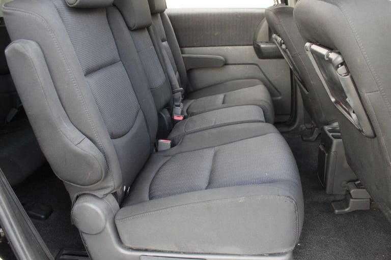 2010 Mazda Mazda5 2.0D Takara 5dr MPV Diesel Manual