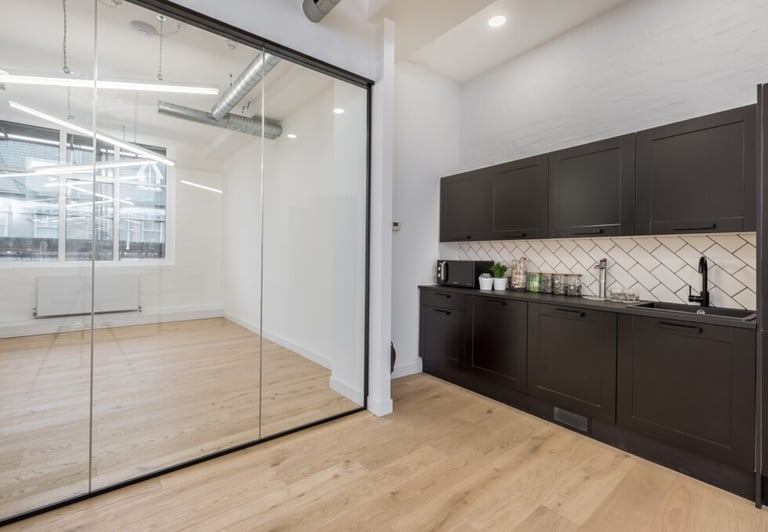 Furnished offices to rent in *Holloway*. Office Spaces for 4 to 230 desks N7