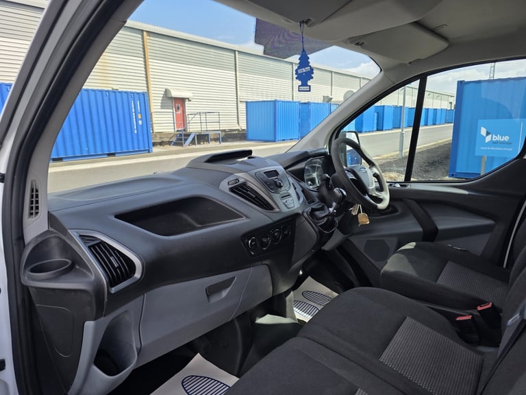 2015 Ford Transit Custom 2.2 TDCi 100ps Low Roof Van PANEL VAN Diesel Manual