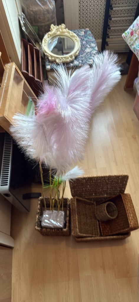 Wicker assorted baskets