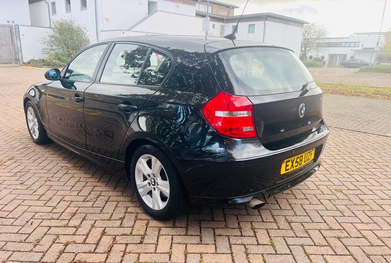 BMW, 1 SERIES, Hatchback, 2008, Automatic 1995 (cc), 5 doors