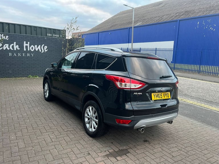 Ford, KUGA, Hatchback, 2015, Manual, 1997 (cc), 5 doors