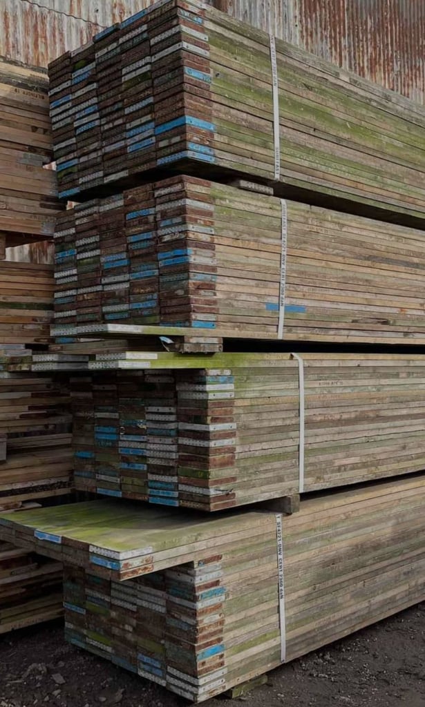 Reclaimed 13fts scaffolding boards 