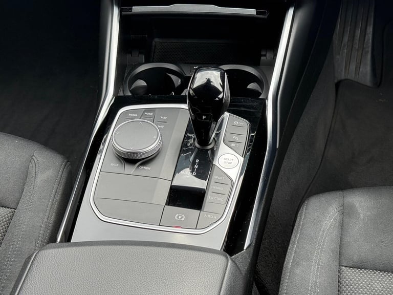 2021 BMW 3 Series 2.0 330e 12kWh SE Pro Auto Euro 6 (s/s) 4dr SALOON Petrol/Electric Hybrid Autom...