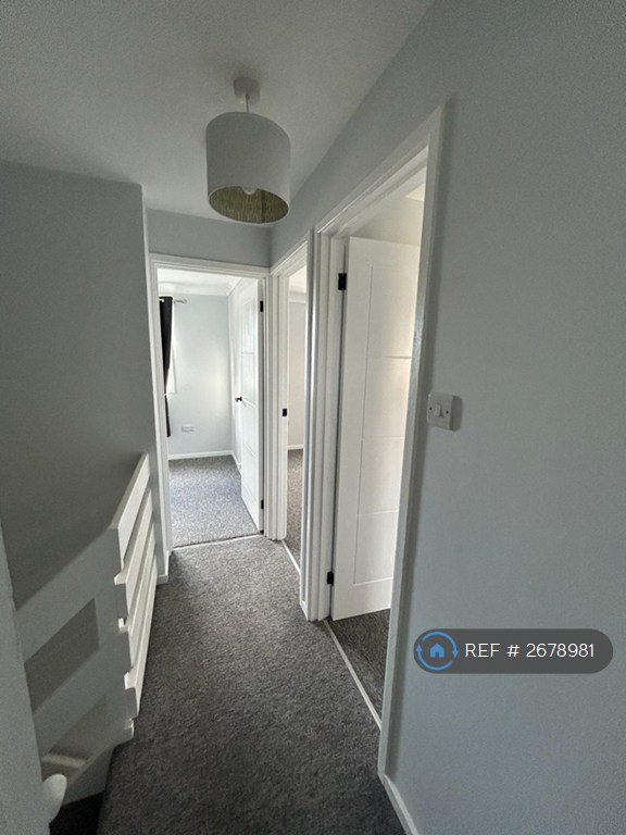 3 bedroom house in Mozart Close, Basingstoke, RG22 (3 bed) (#2678981)