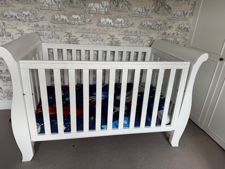 Boori Country Collection Solid Wood sleigh cot - beautifully made