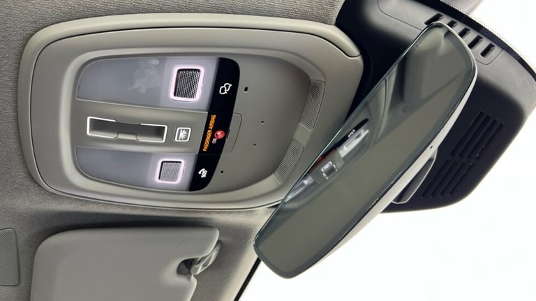 2024 Volvo XC40 Ultra, B3 Mild hybrid, Petrol, Bright (360 camera, Heated Windscreen) Estate Petr...