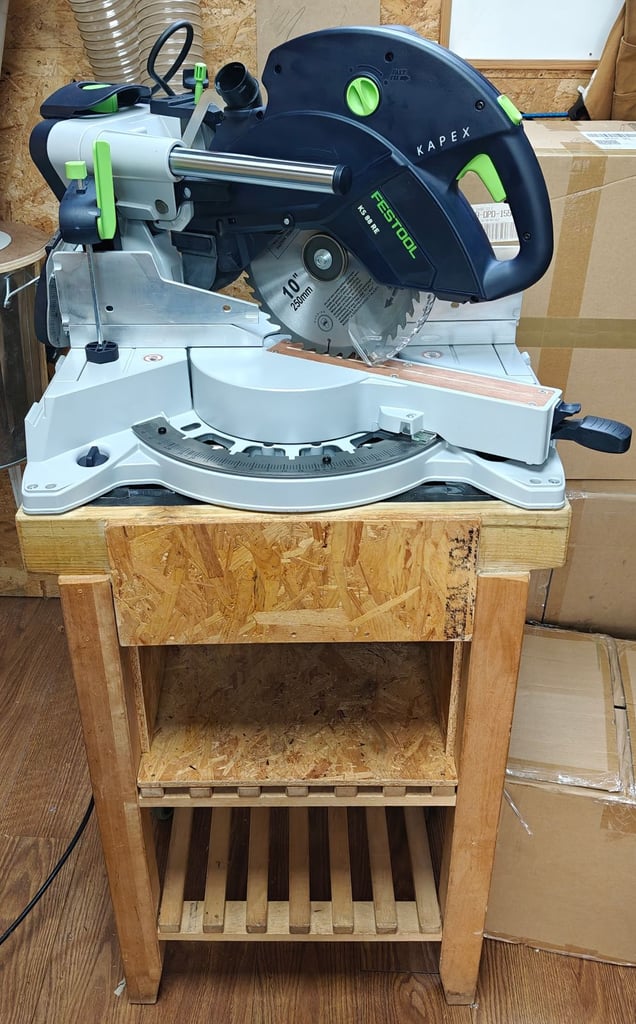 image for Festool Kapex KS88 RE + dust extraction stand