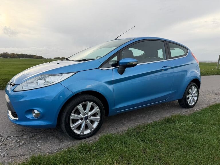 2011 Ford Fiesta 1.25 Zetec 3dr [82] HATCHBACK Petrol Manual