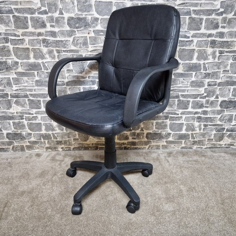 Black Swivel Office Chair