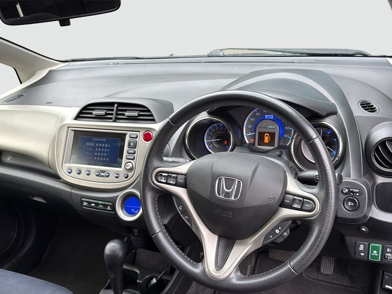 2012 Honda Fit AUTO   Hybrid