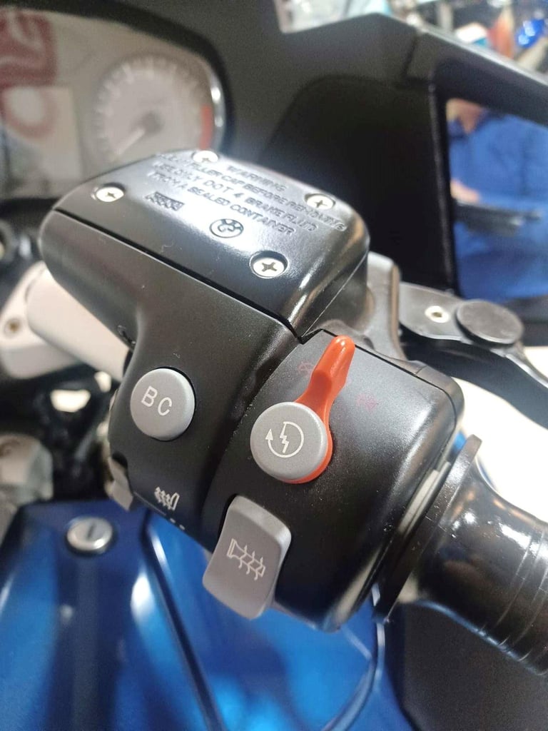 BMW R 1200RT  SUPER TOURER  090-REG ONLY 21K STUNNING £4999.OTR